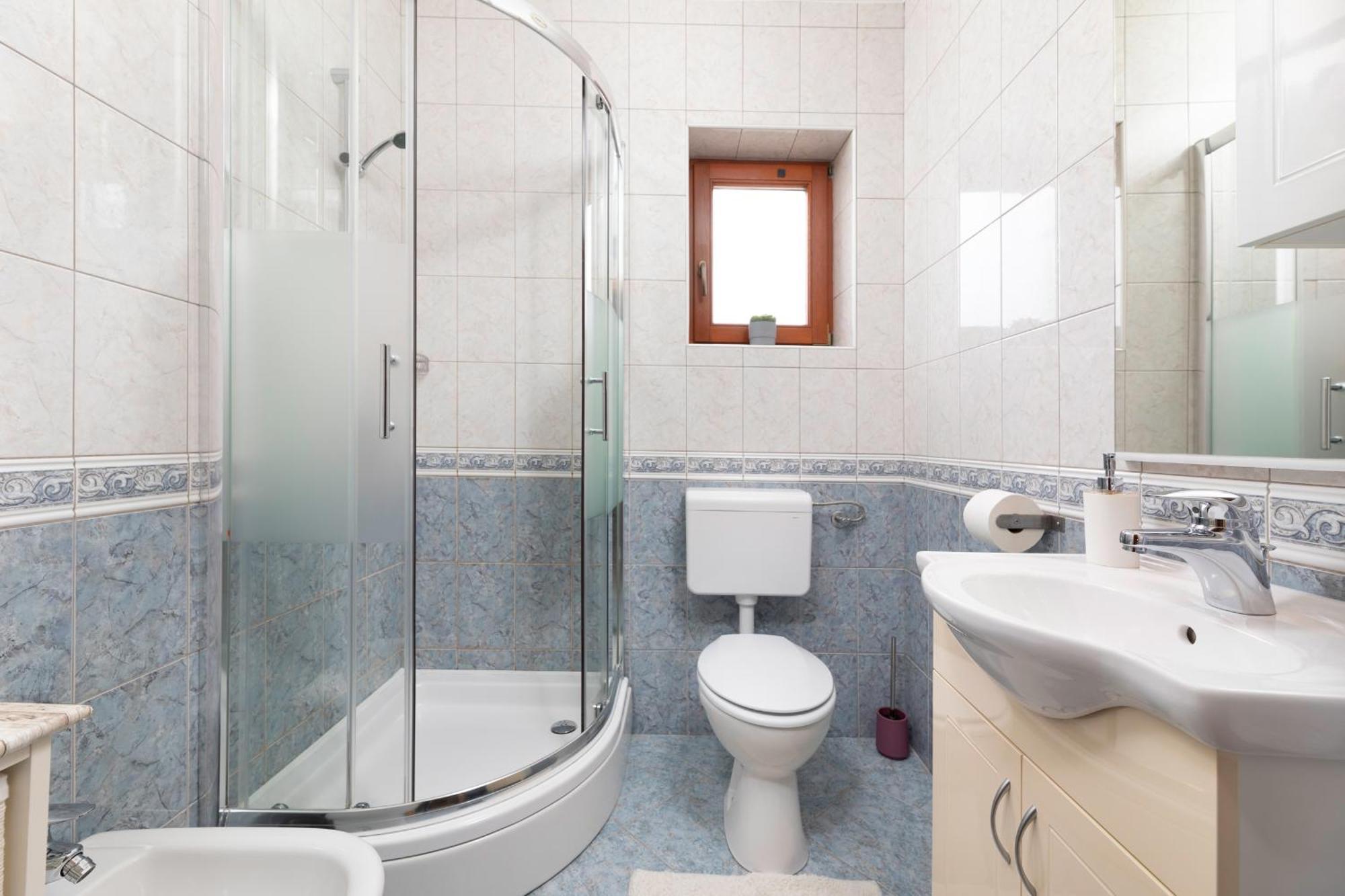 Apartments Kvarner 2 Малинска Екстериор снимка