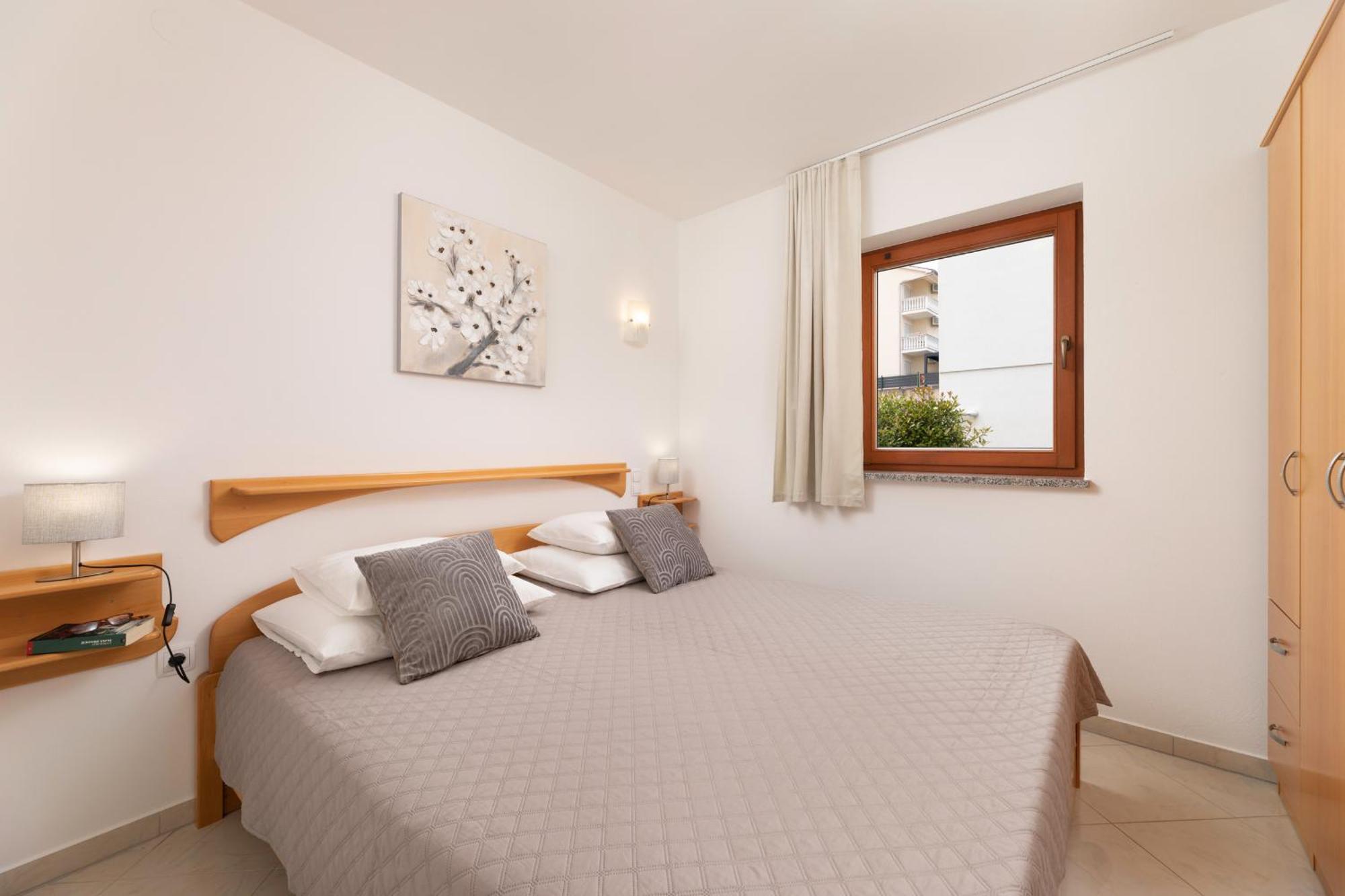 Apartments Kvarner 2 Малинска Екстериор снимка